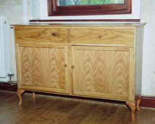 Photo16_16.jpg (9216 bytes)